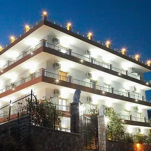 https://mihalis-apartments.albaniahotels.org